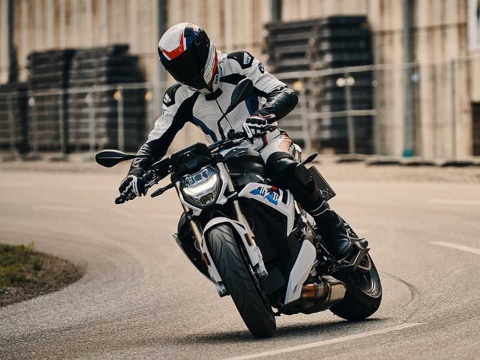 Nova BMW S 1000 R