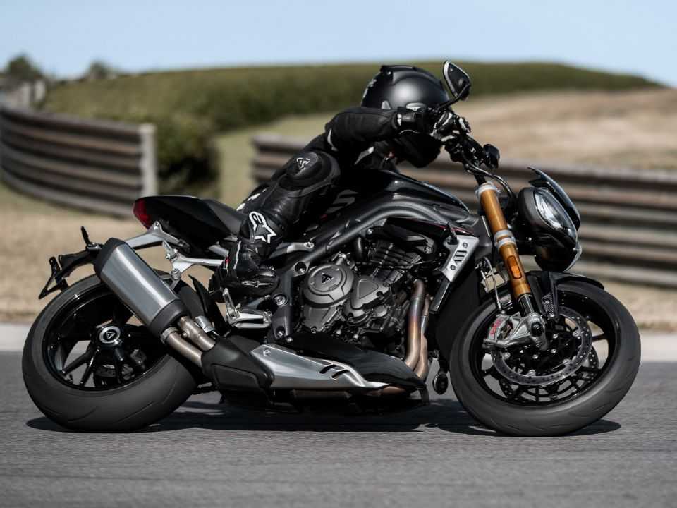 Triumph Street Triple 2021