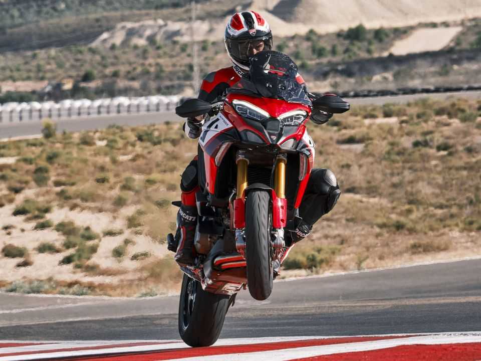 Ducati Multistrada V4 2022