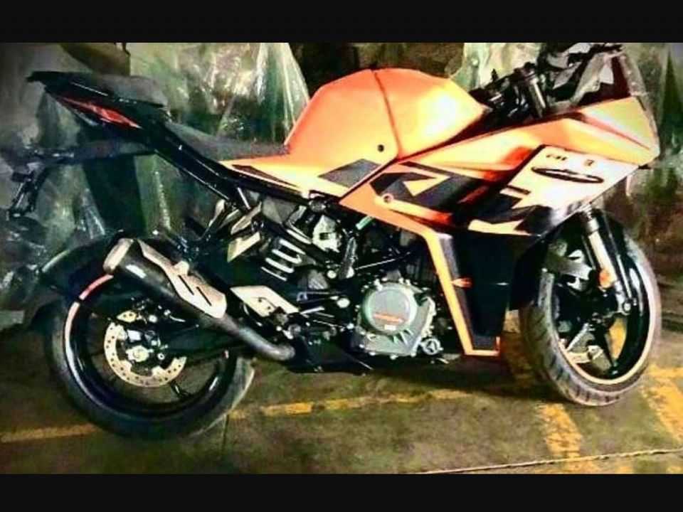 Imagem da nova KTM RC 390 2022