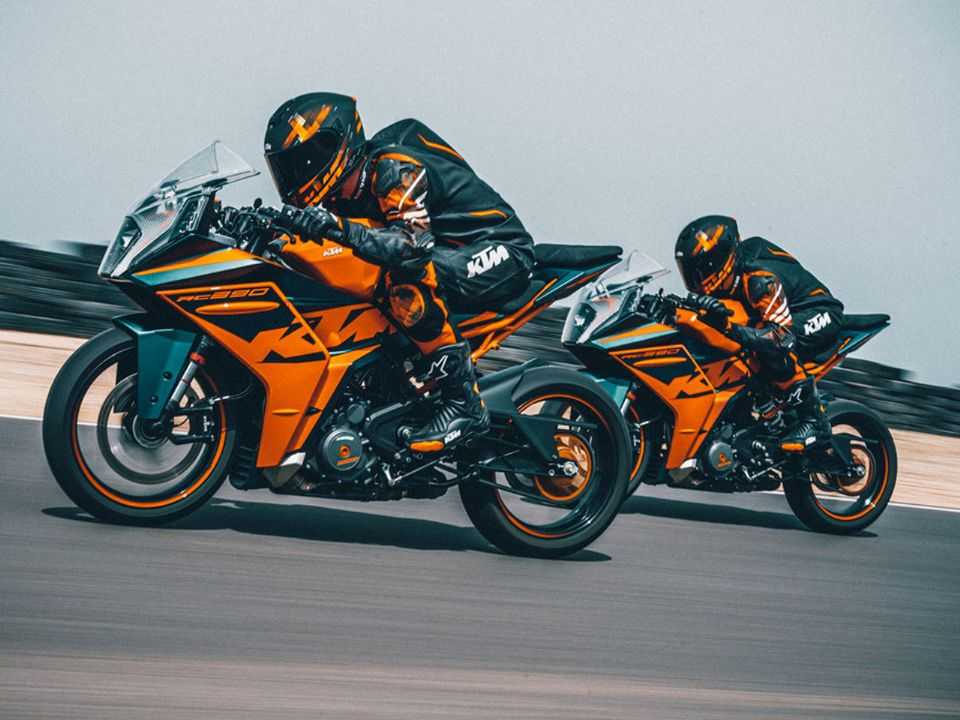 KTM RC 390 2022