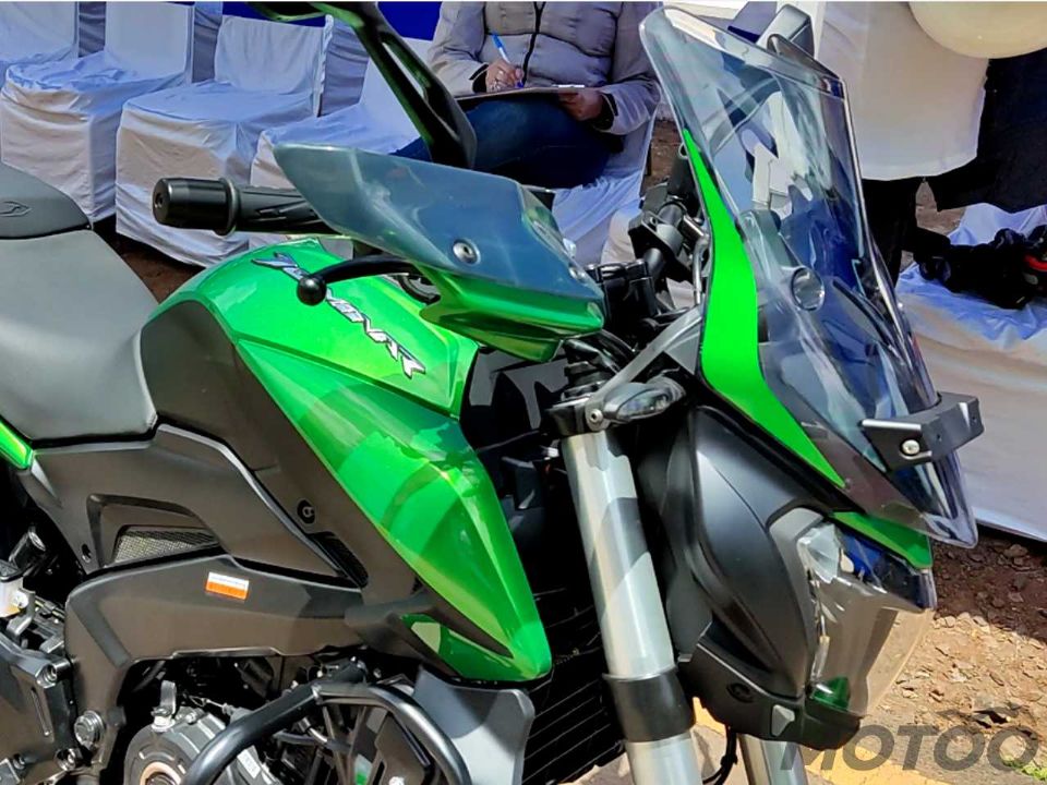 Bajaj Dominar 400 2022