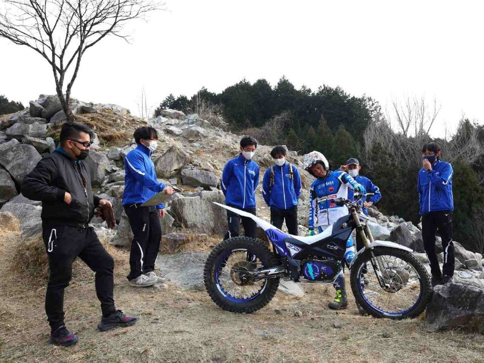 Equipe de desenvolvimento da Yamaha TY-E 2.0