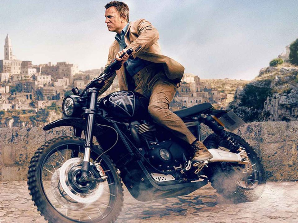 Triumph Scrambler 1200 XE do James Bond