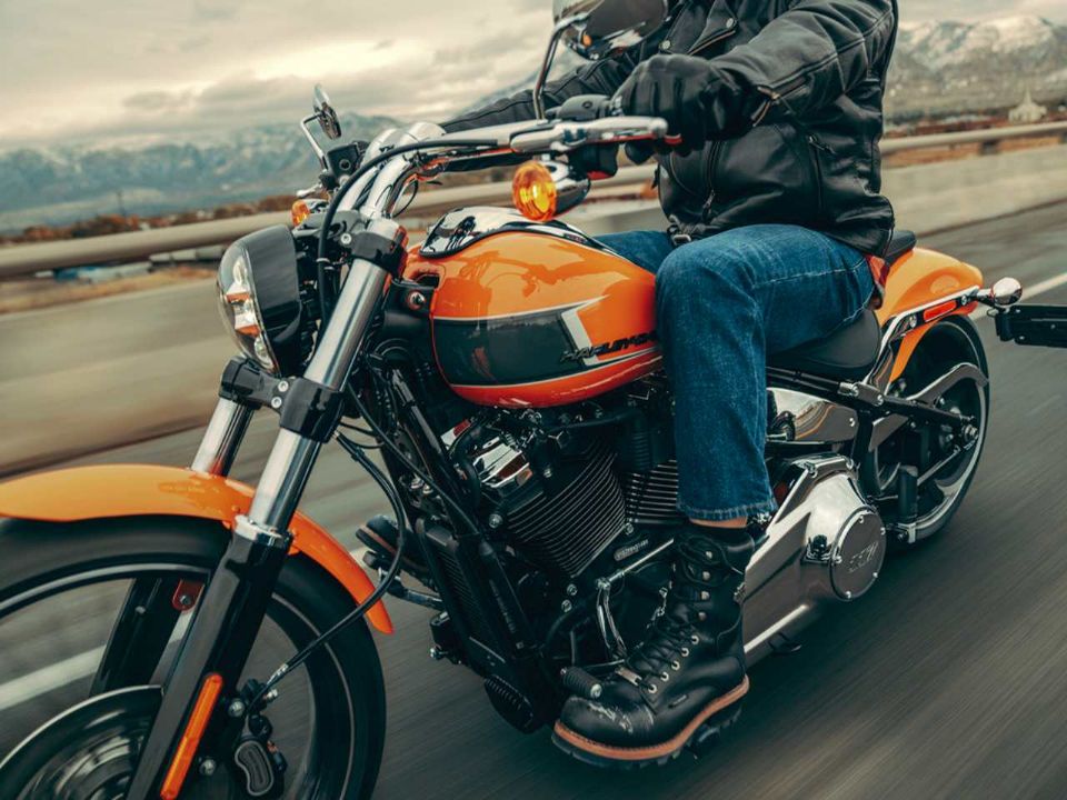 Harley-Davidson Breakout 2023