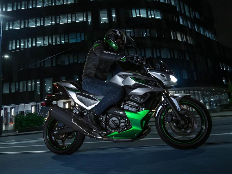 Kawasaki Z7 Hybrid 2024