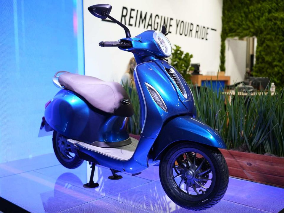 Bajaj Chetak 2023