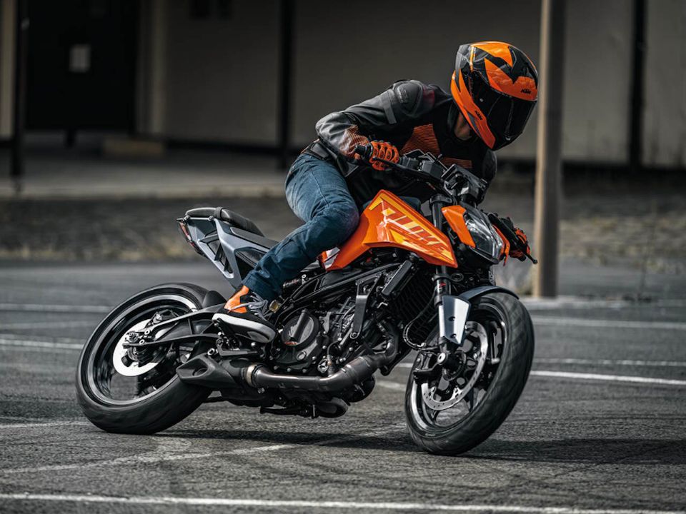 KTM 250 Duke 2024