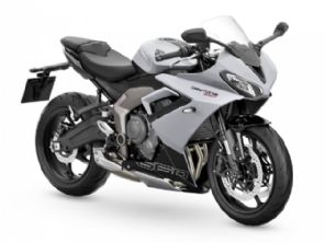 Triumph Daytona 660