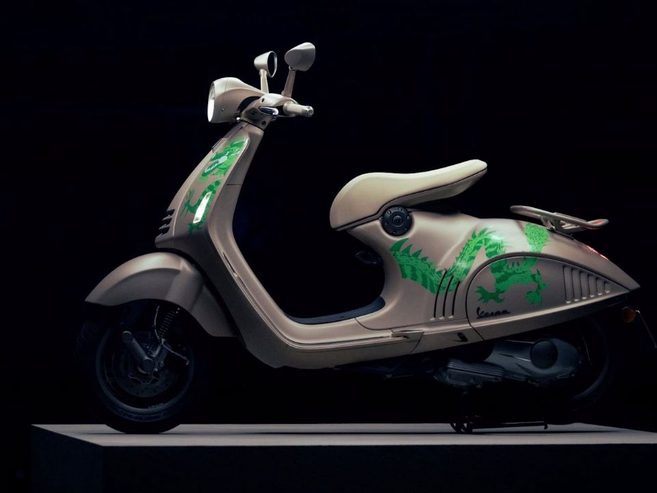 Vespa 946 2024