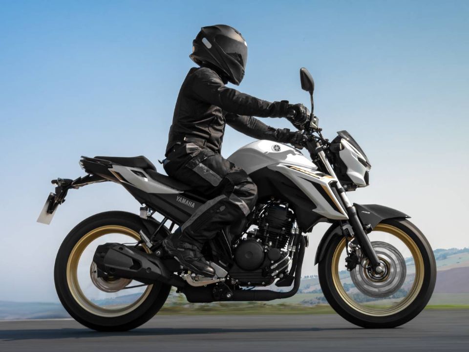 Yamaha Fazer FZ25 2025