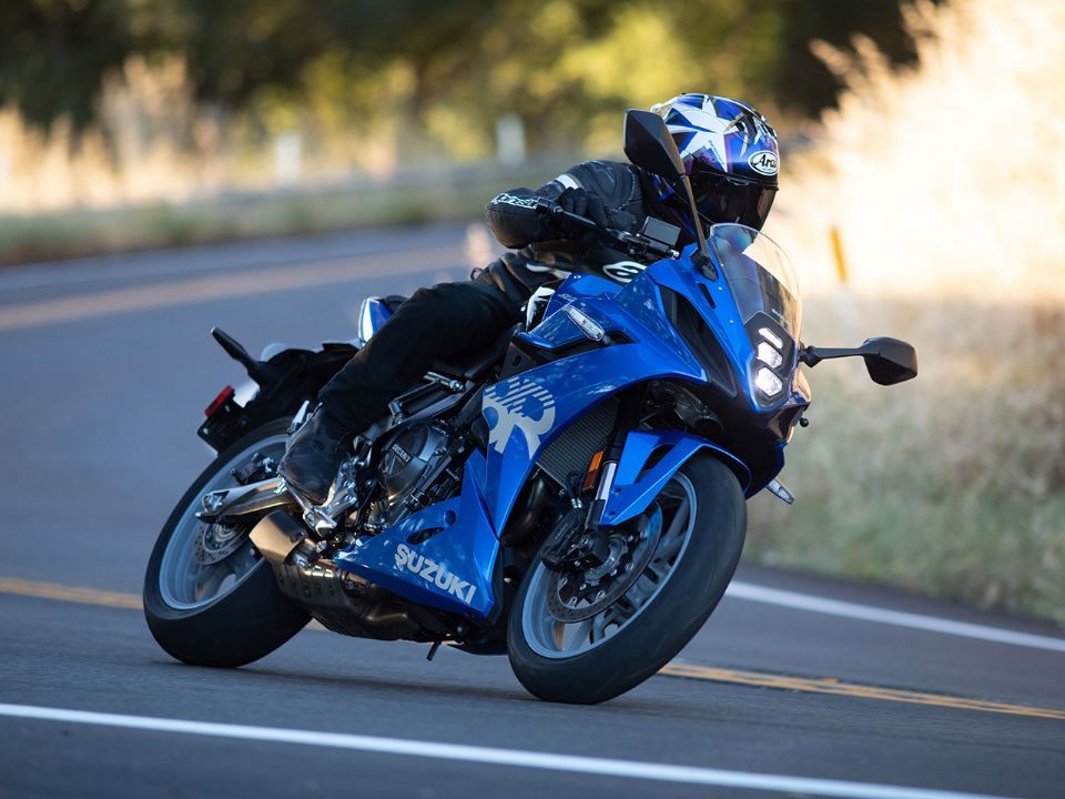 Suzuki GSX-8R 2025