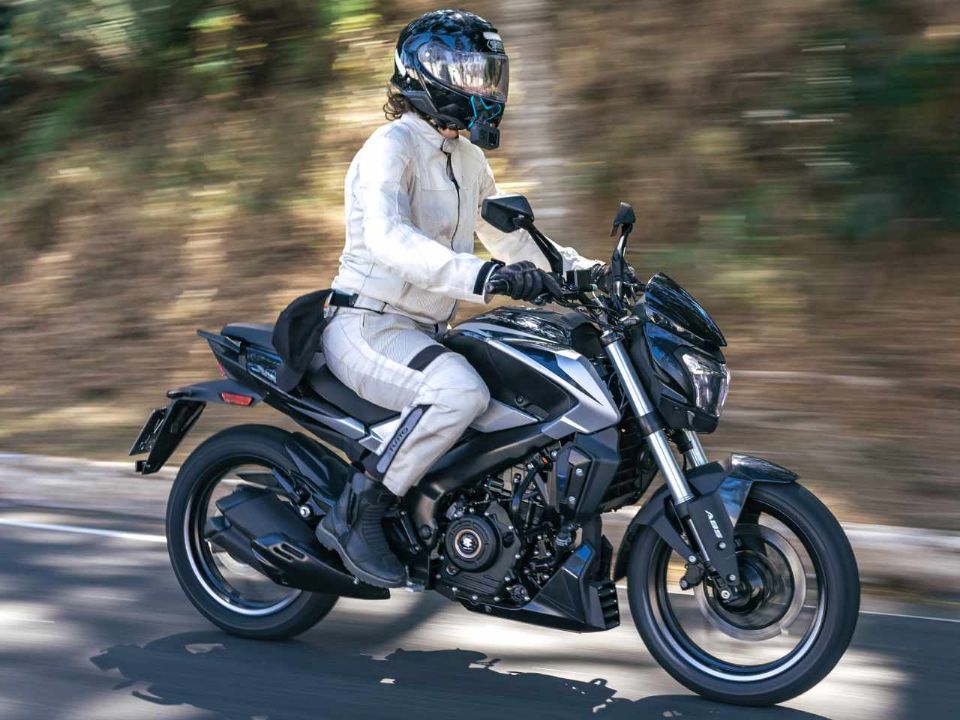 Bajaj Dominar 250 2025